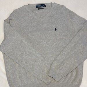 Polo by Ralph Lauren Light Gray V-Neck Sweater for Men retro early 2000’s.
